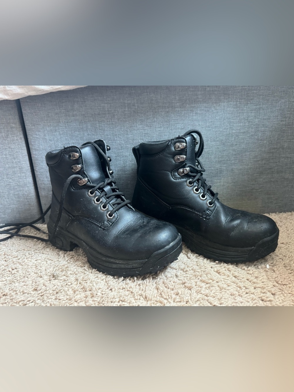 ACE non slip black lace up ankle work boots size 5